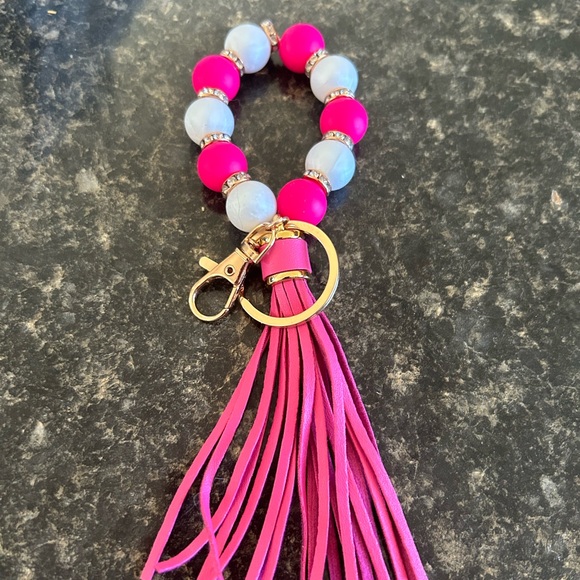 Keychain Bracelets - Picture 16 of 16